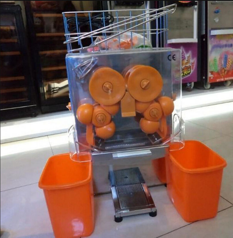 Auto Feed Hopper Automatic Orange Squeezer , Portable Lemon Juicer