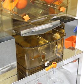 Commercial Automatic Green Lemon Automatic Orange Juicer Machine , Juice Extractor
