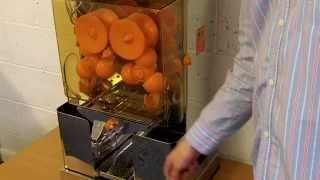Store Commercial Orange Juicer Machine , Stainless Steel Orange Squeezer Automatic Juicer