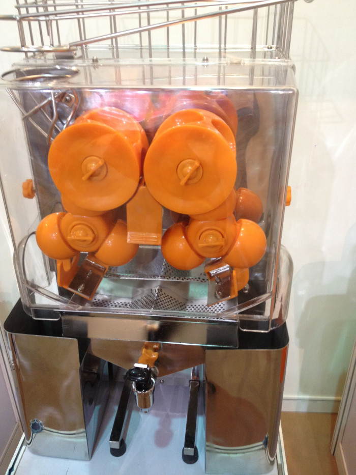5kg Automatic Orange Juicer Machine / Electric Citrus Juicers For Bar