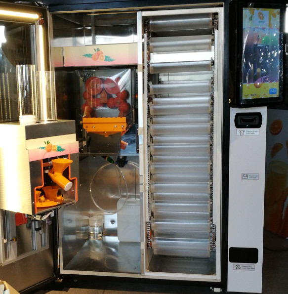 Automatic Commercial Fresh Fruit Orange Juice Vending Machine With Nfc